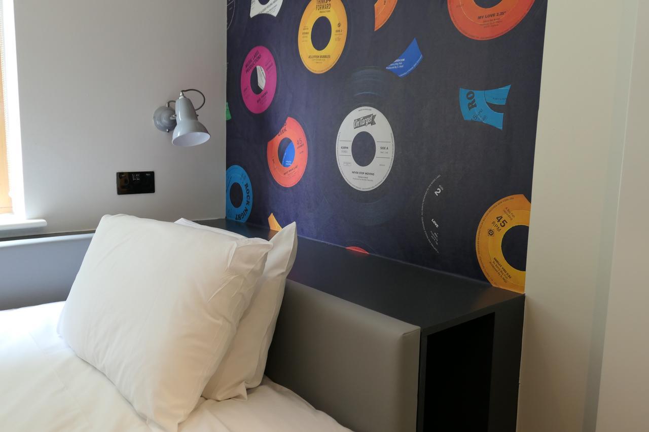 Jonas Hotel Шефилд Экстерьер фото